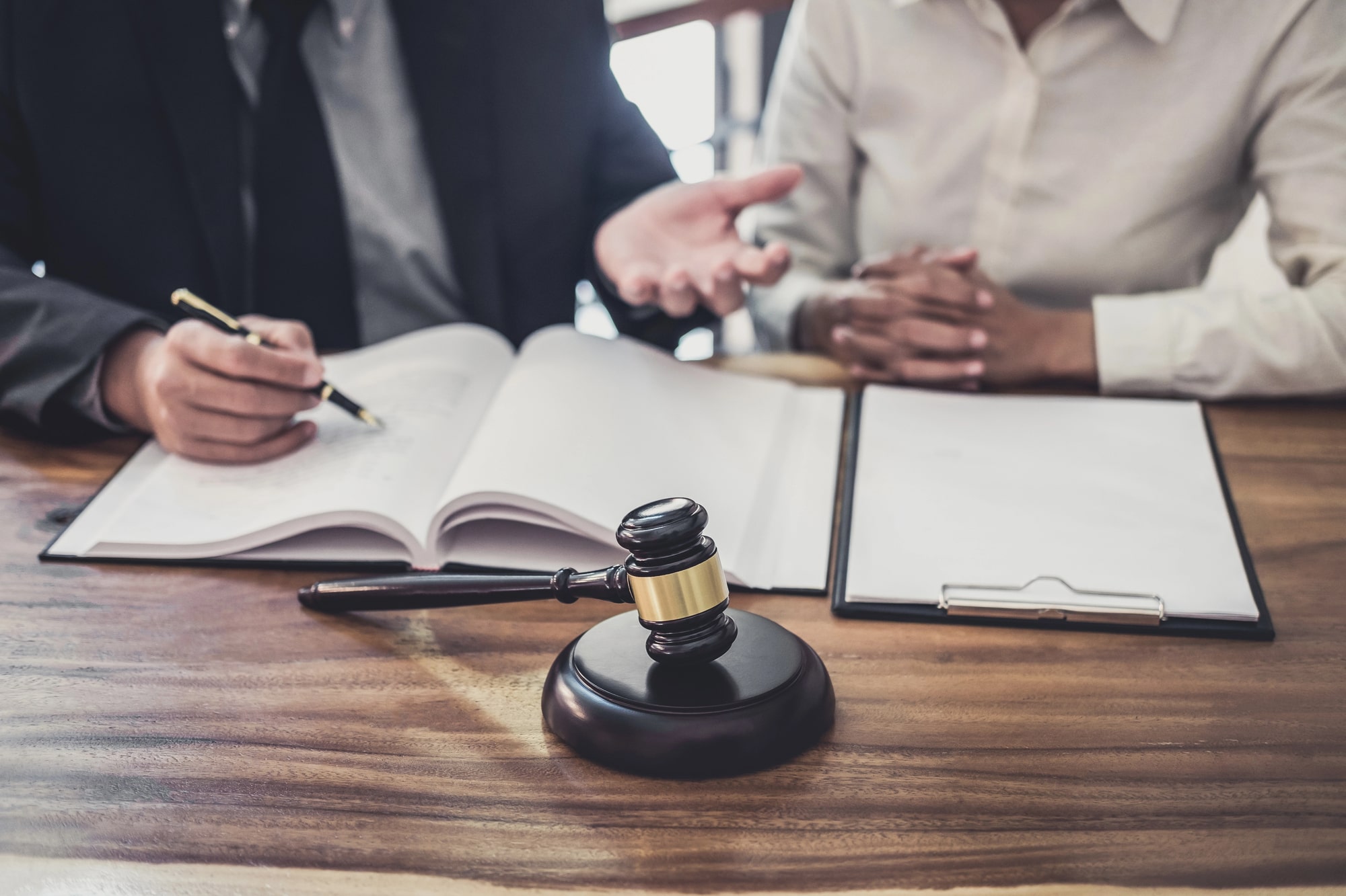 employment lawyer